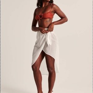 Sarong Coverup NWT!